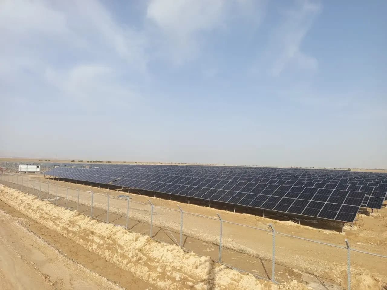9.6 مگاوات نیروگاه خورشیدی استان هرمزگان